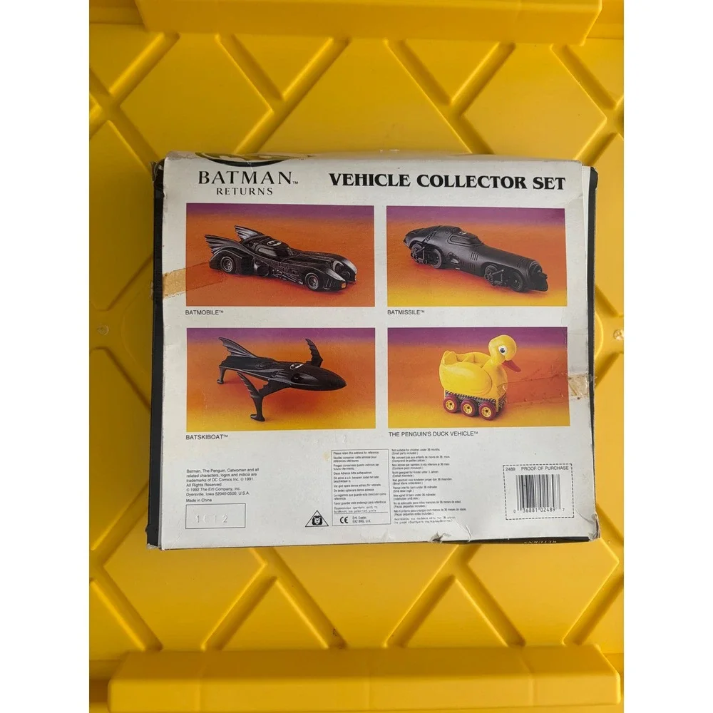 Vintage 1992 Ertl Batman Returns Die-Cast Vehicle Collector Set 2489 Batmobile